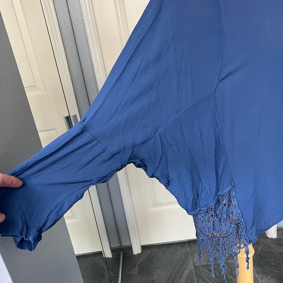 Mindset by XCVI Blue Dolman Fringe Lagonlook Boho Minimalist Top - Picture 5 of 8